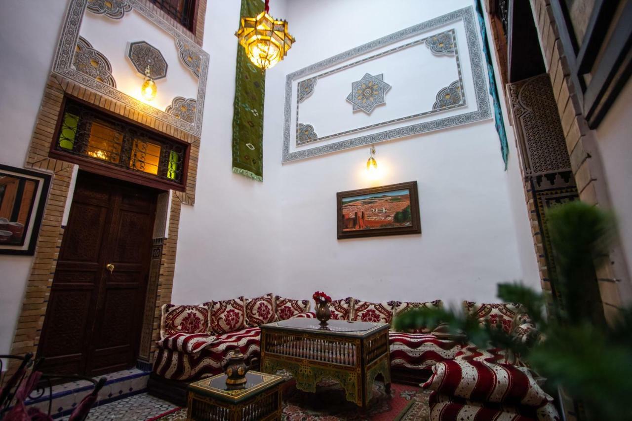 Dar Bab Jdid Hotel Fez Bagian luar foto